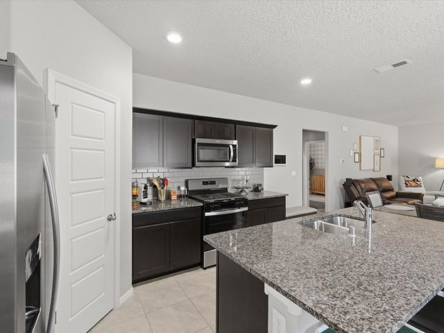 3179 Kunzita Street SE, Rio Rancho, NM 87124