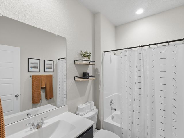3179 Kunzita Street SE, Rio Rancho, NM 87124