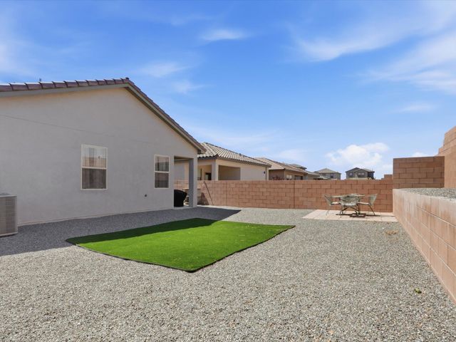 3179 Kunzita Street SE, Rio Rancho, NM 87124