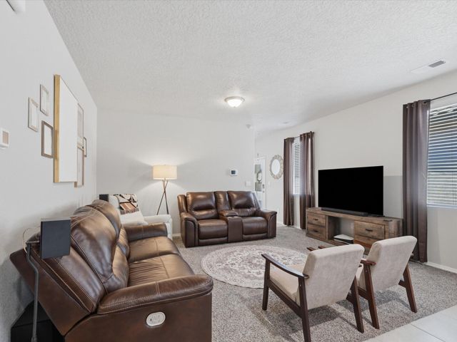 3179 Kunzita Street SE, Rio Rancho, NM 87124