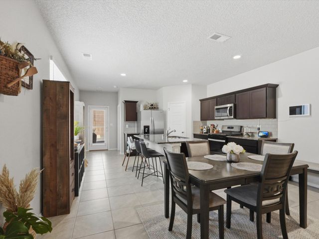 3179 Kunzita Street SE, Rio Rancho, NM 87124