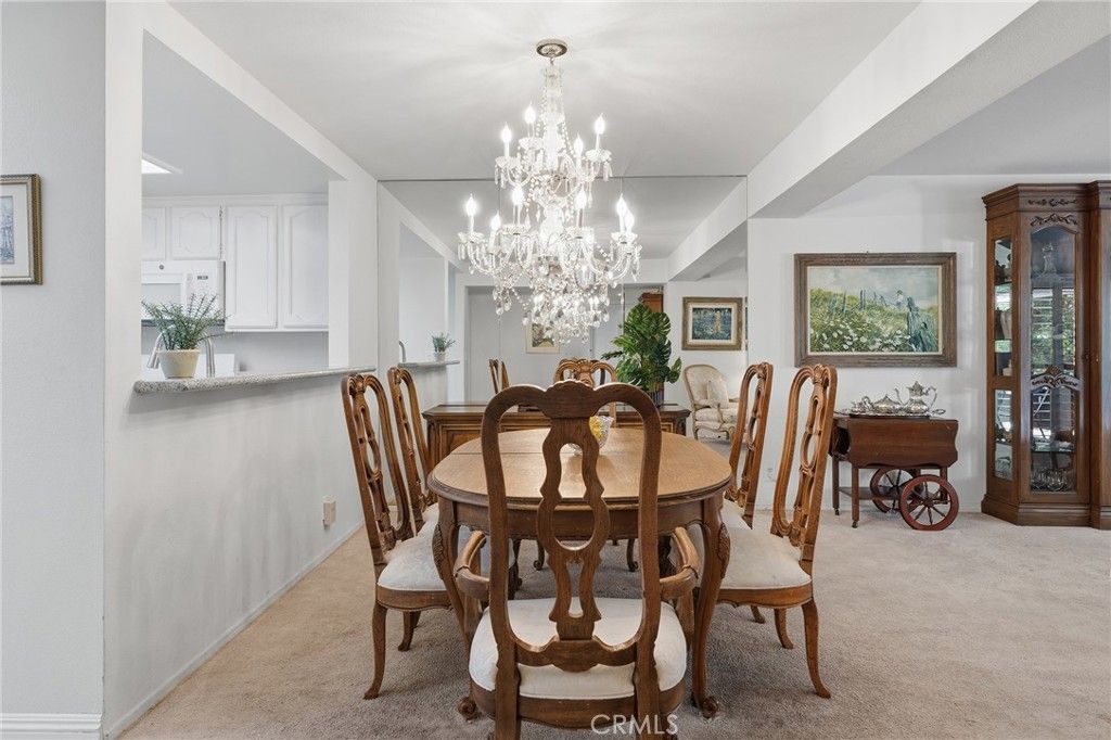 21650 Burbank 203, Woodland Hills, CA 91367 — photo 3
