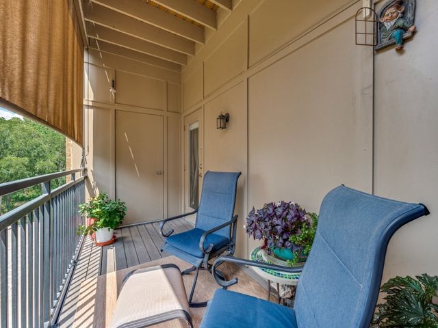 1735 Wittington Place 2306, Farmers Branch, TX 75234