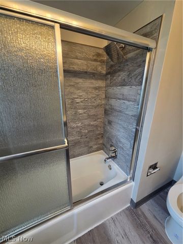 35821 Meyer Avenue, Eastlake, OH 44095