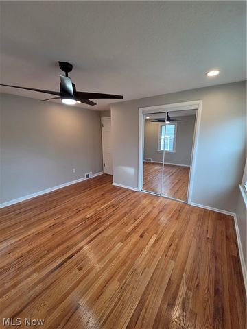 35821 Meyer Avenue, Eastlake, OH 44095