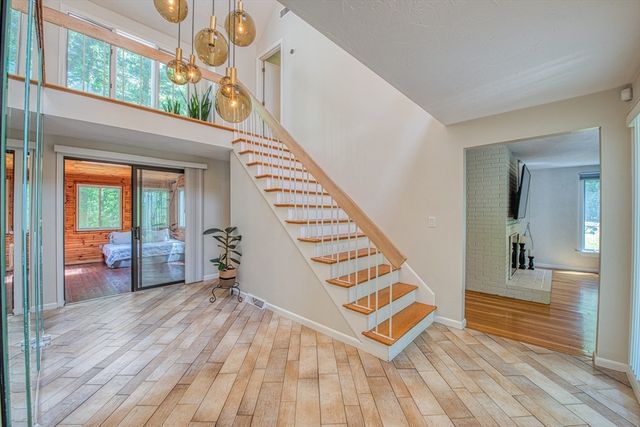 54 Barefoot Hill Road, Sharon, MA 02067