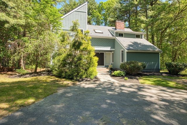 54 Barefoot Hill Road, Sharon, MA 02067