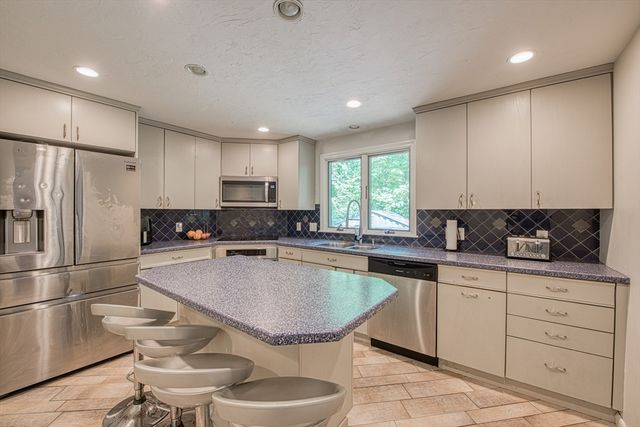 54 Barefoot Hill Road, Sharon, MA 02067
