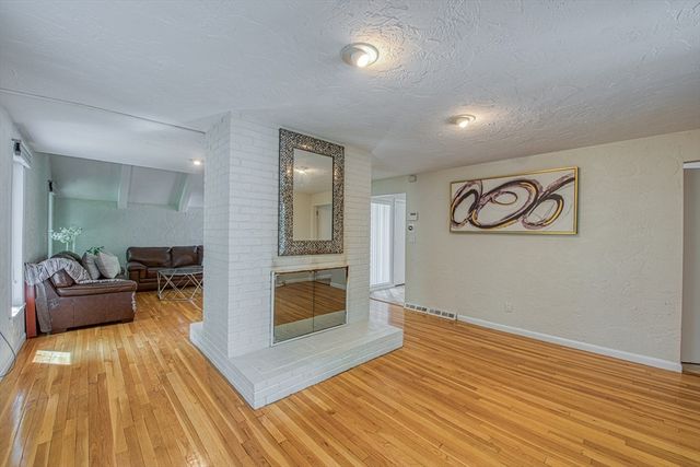 54 Barefoot Hill Road, Sharon, MA 02067