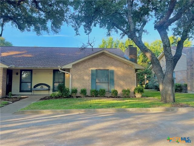 727 Royal Street 709,711,717,719,725 & 727, Salado, TX 76571