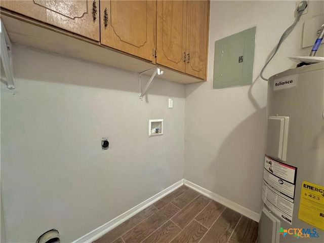 727 Royal Street 709,711,717,719,725 & 727, Salado, TX 76571