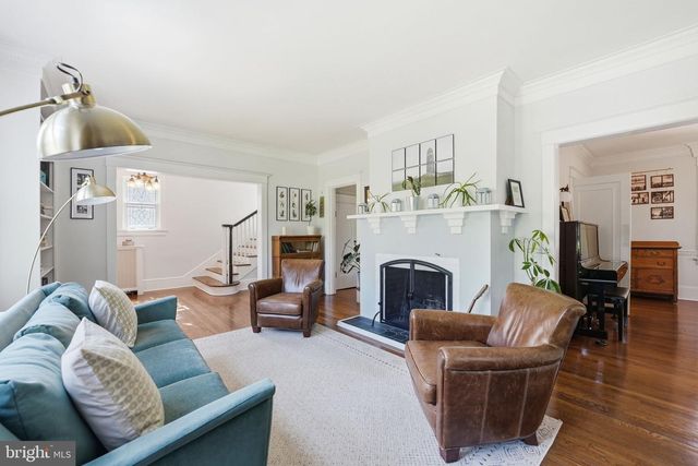 2820 FRANKLIN RD, Arlington, VA 22201