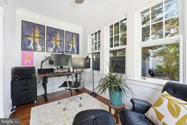 2820 FRANKLIN RD, Arlington, VA 22201