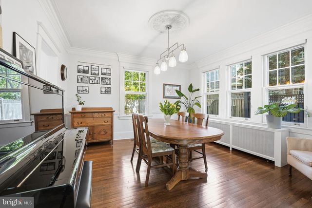2820 FRANKLIN RD, Arlington, VA 22201