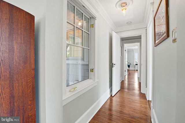 2820 FRANKLIN RD, Arlington, VA 22201