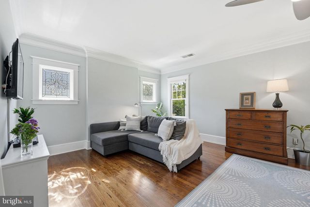 2820 FRANKLIN RD, Arlington, VA 22201