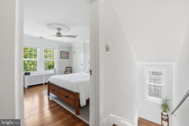 2820 FRANKLIN RD, Arlington, VA 22201