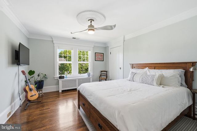 2820 FRANKLIN RD, Arlington, VA 22201