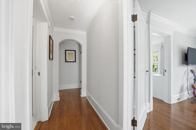2820 FRANKLIN RD, Arlington, VA 22201