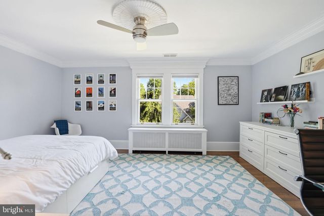 2820 FRANKLIN RD, Arlington, VA 22201