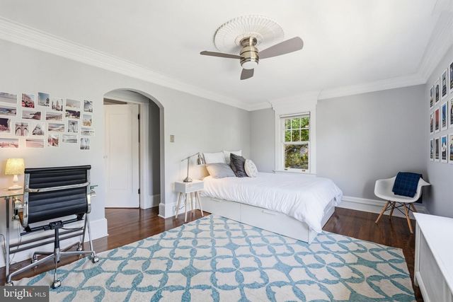 2820 FRANKLIN RD, Arlington, VA 22201