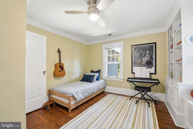 2820 FRANKLIN RD, Arlington, VA 22201