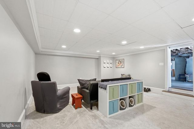 2820 FRANKLIN RD, Arlington, VA 22201