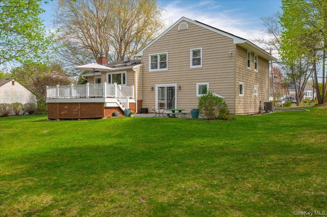 8 Fairlawn Parkway, Rye Brook, NY 10573