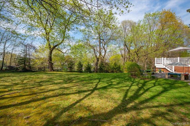 8 Fairlawn Parkway, Rye Brook, NY 10573