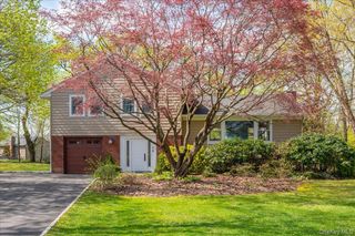 8 Fairlawn Parkway, Rye Brook, NY 10573