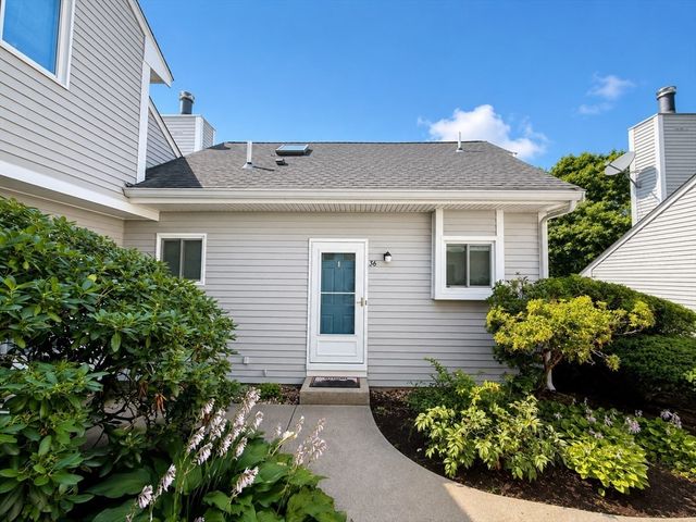 203 Lake St 36, Weymouth, MA 02189