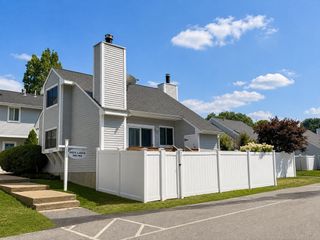 203 Lake St 36, Weymouth, MA 02189