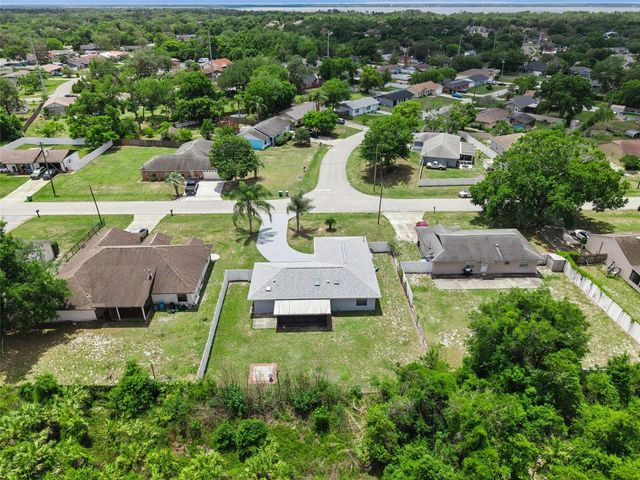 942 WINDBROOK DRIVE, Deltona, FL 32725