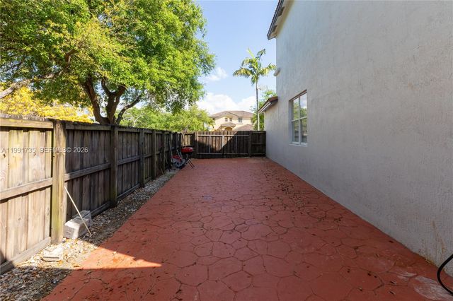 10856 SW 247th St, Homestead, FL 33032