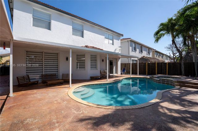 10856 SW 247th St, Homestead, FL 33032