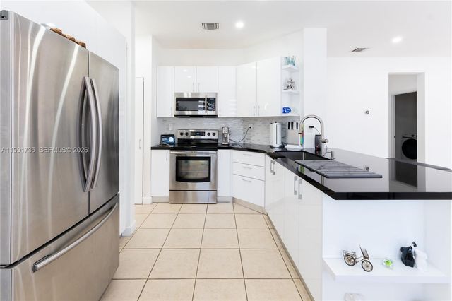 10856 SW 247th St, Homestead, FL 33032