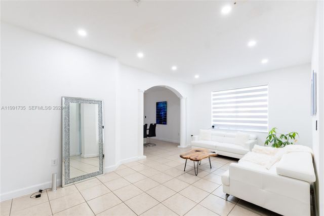 10856 SW 247th St, Homestead, FL 33032