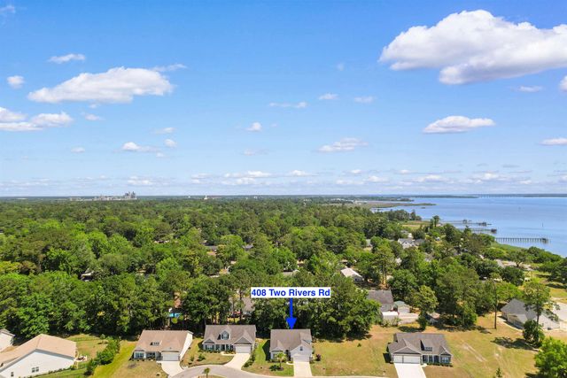 408 Two Rivers Rd., Georgetown, SC 29440