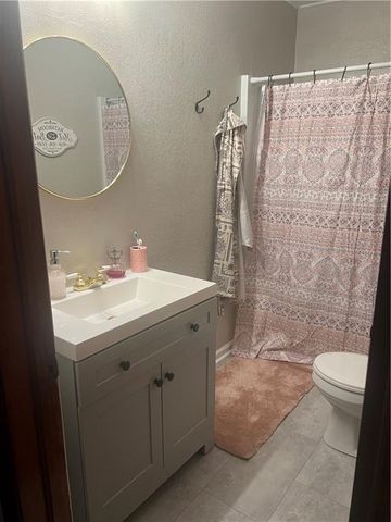 804 E South Street, Harrisonville, MO 64701