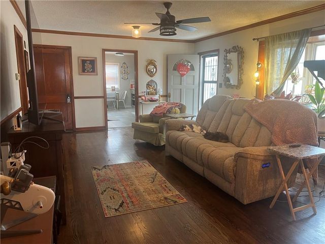 804 E South Street, Harrisonville, MO 64701