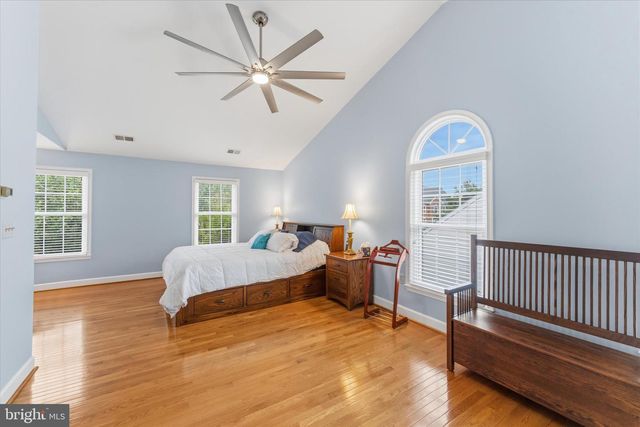 43932 TAVERN DR, Ashburn, VA 20147