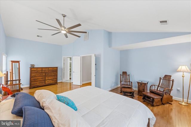 43932 TAVERN DR, Ashburn, VA 20147