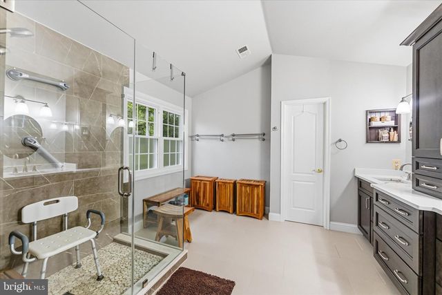 43932 TAVERN DR, Ashburn, VA 20147