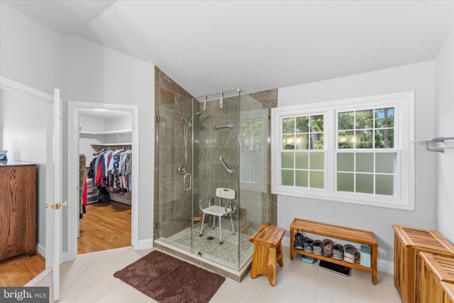 43932 TAVERN DR, Ashburn, VA 20147