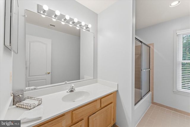 43932 TAVERN DR, Ashburn, VA 20147