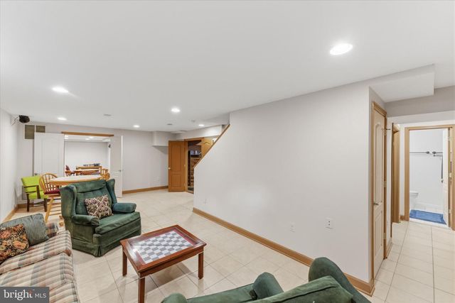 43932 TAVERN DR, Ashburn, VA 20147