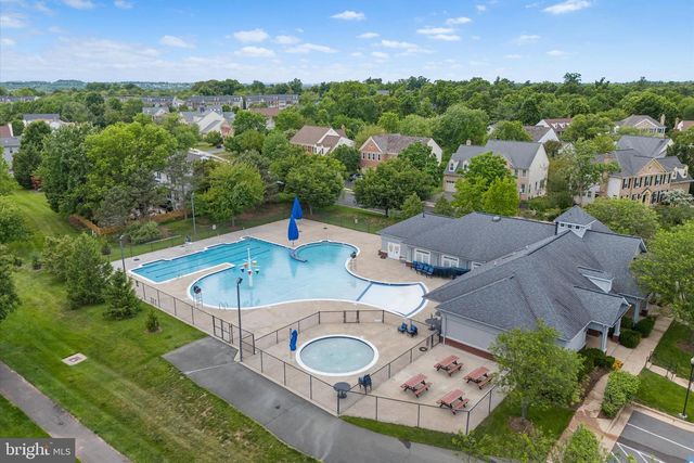 43932 TAVERN DR, Ashburn, VA 20147