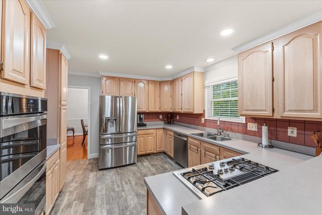 43932 TAVERN DR, Ashburn, VA 20147