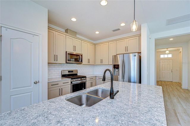 2828 POSADA LANE, Odessa, FL 33556