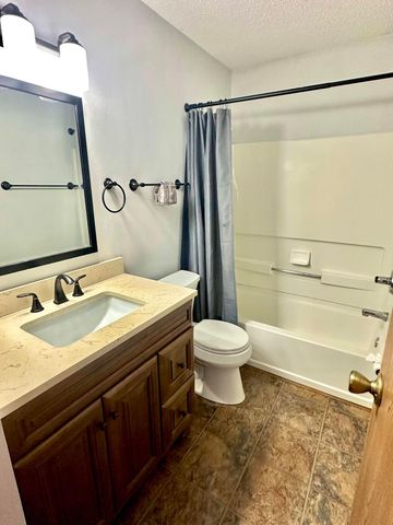 3325 Paradise Avenue, Hilliard, OH 43026